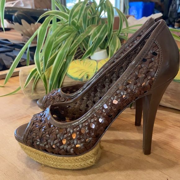 BCBG generation high heels - Picture 7 of 7